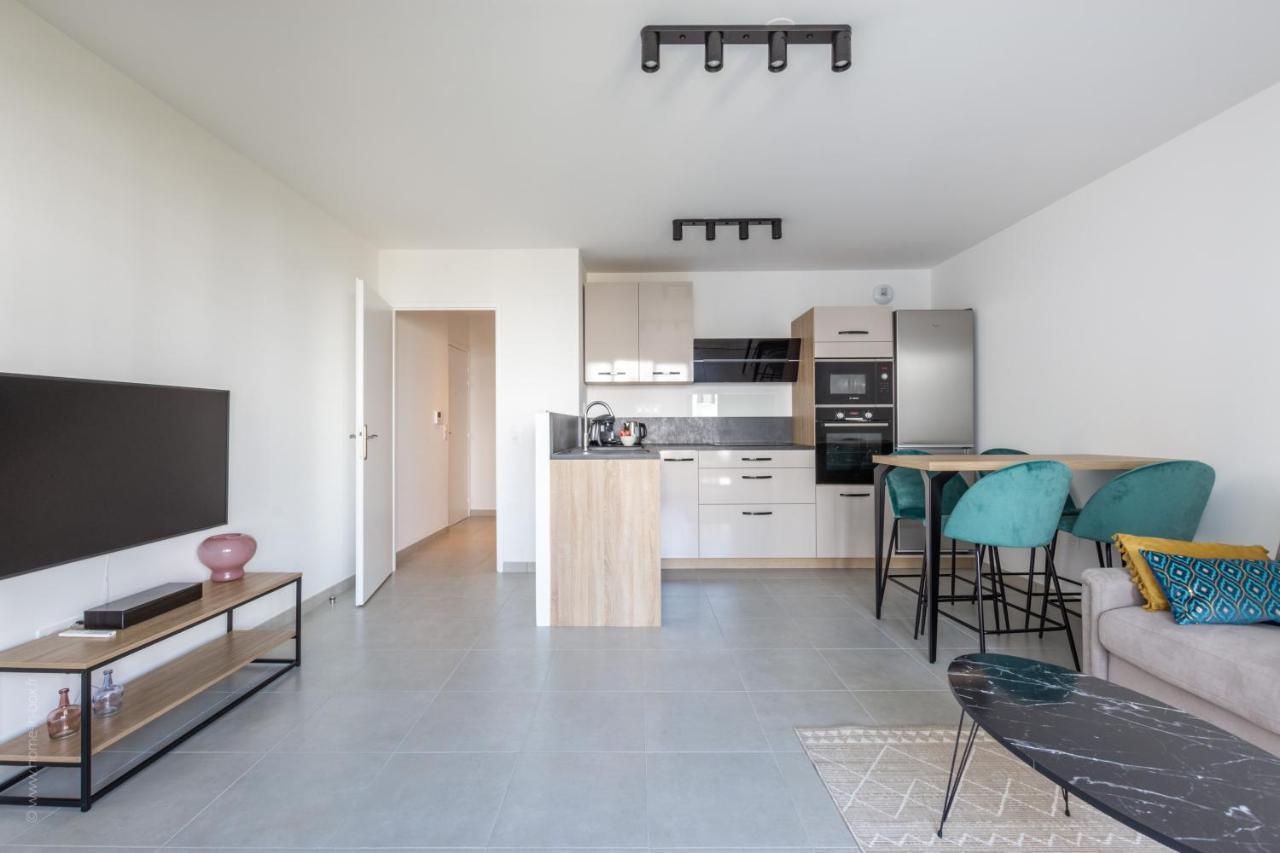 Apartament Dans Le Pre By Plaza Chessy  Zewnętrze zdjęcie